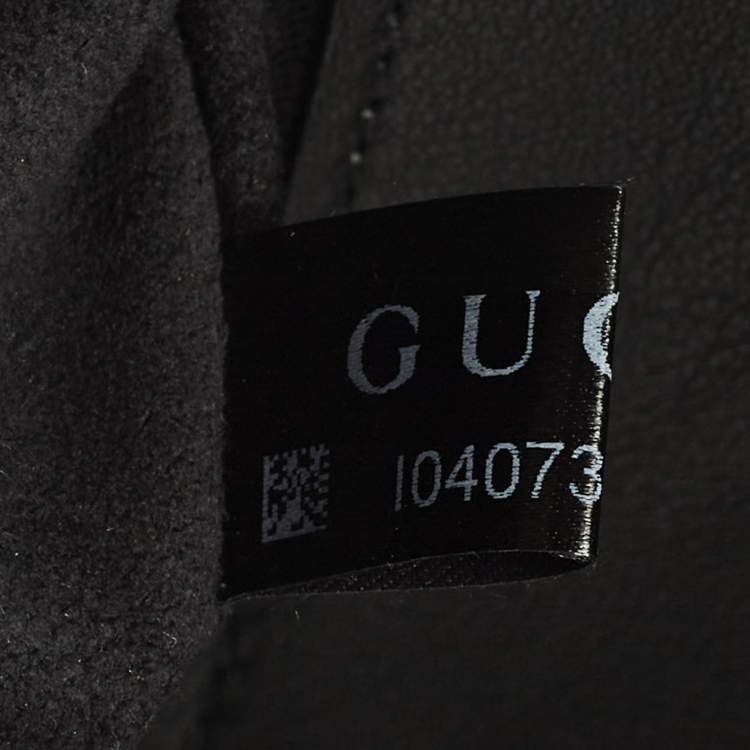 Pre Owned Gucci GG Marmont Medium Black Matelassé Patent Leather Shoulder Bag