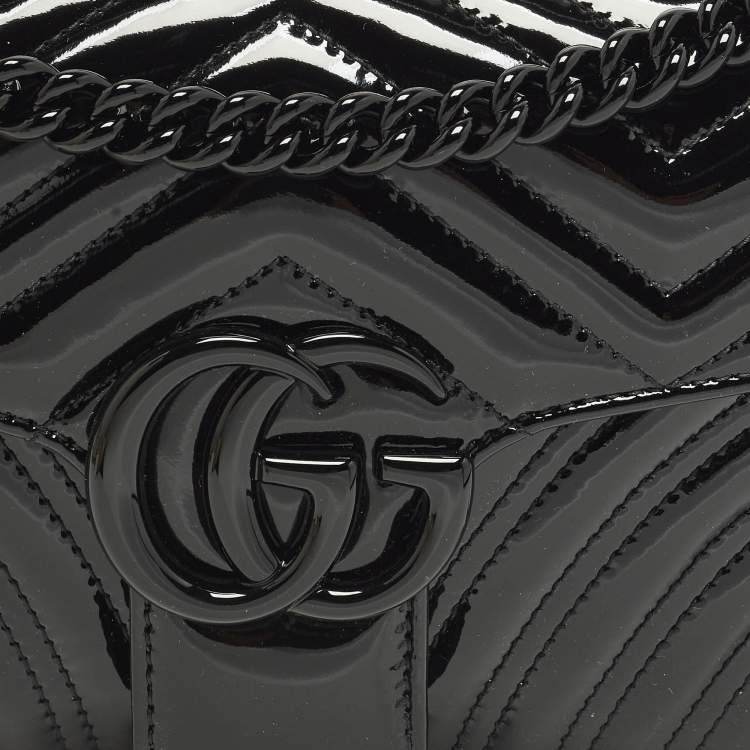 Pre Owned Gucci GG Marmont Medium Black Matelassé Patent Leather Shoulder Bag