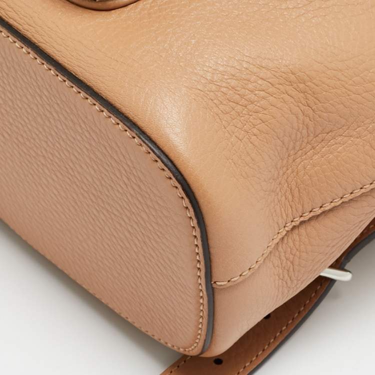 Pre Owned Gucci Bamboo Tassel Beige Leather Drawstring Backpack