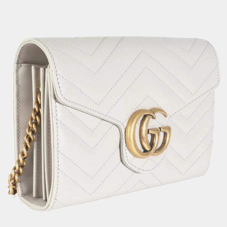 مملوكة مسبقًا Gucci Grey Calfskin Matelasse GG Marmont Chain Wallet