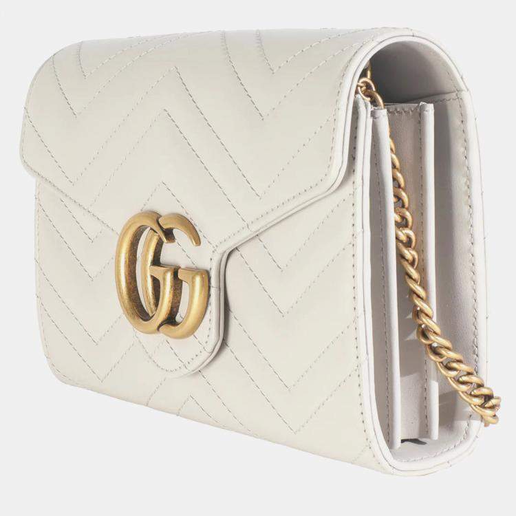 مملوكة مسبقًا Gucci Grey Calfskin Matelasse GG Marmont Chain Wallet
