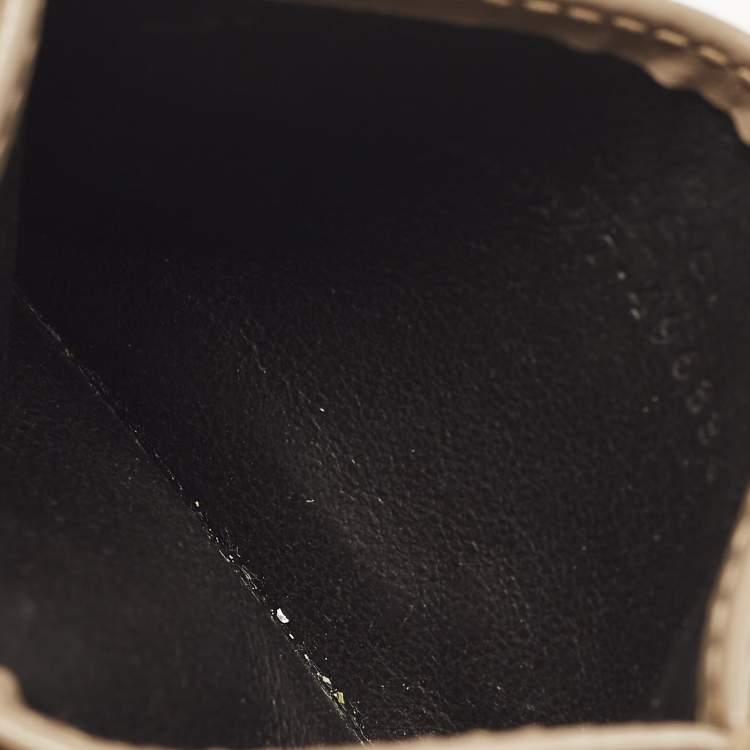 Pre Owned Gucci GG Marmont Beige Matelassé Leather Card Holder