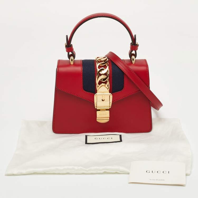 Pre Owned حقيبة غوتشي يد علوية سيلفي ميني جلد أحمر ويب