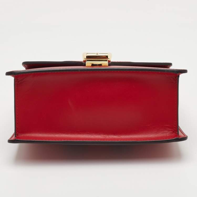 Pre Owned حقيبة غوتشي يد علوية سيلفي ميني جلد أحمر ويب