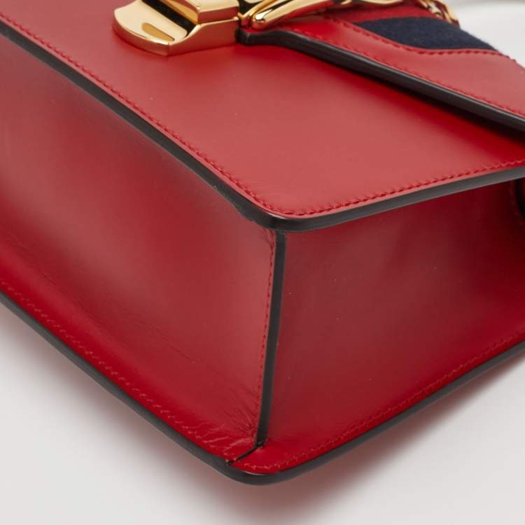 Pre Owned حقيبة غوتشي يد علوية سيلفي مي ني جلد أحمر ويب