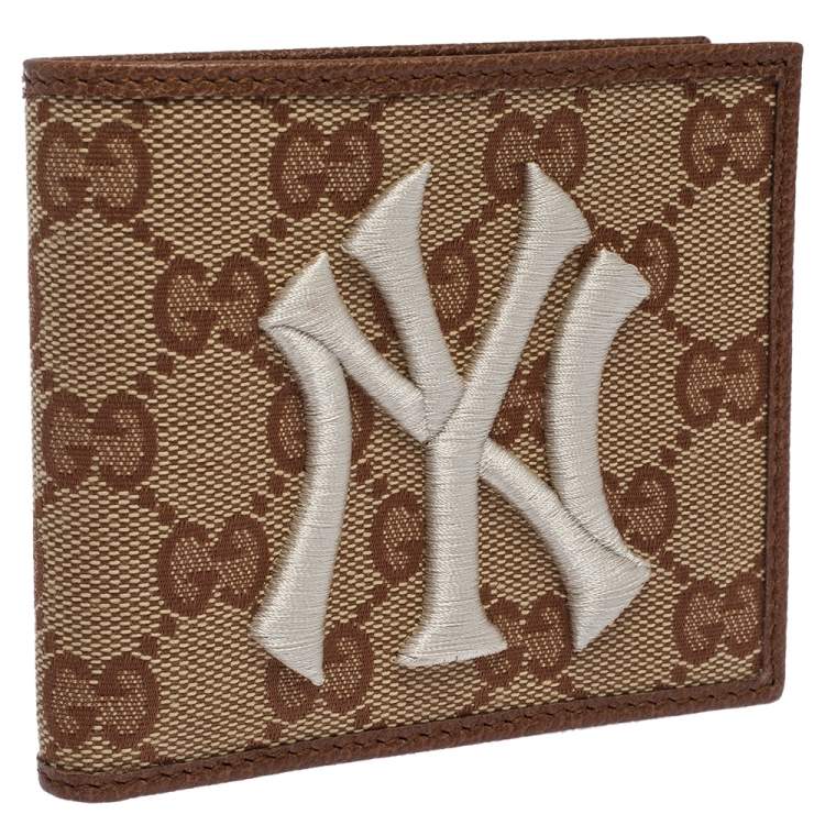 Pre Owned Gucci Beige/Brown GG Canvas New York Yankees Patch Bifold Wallet