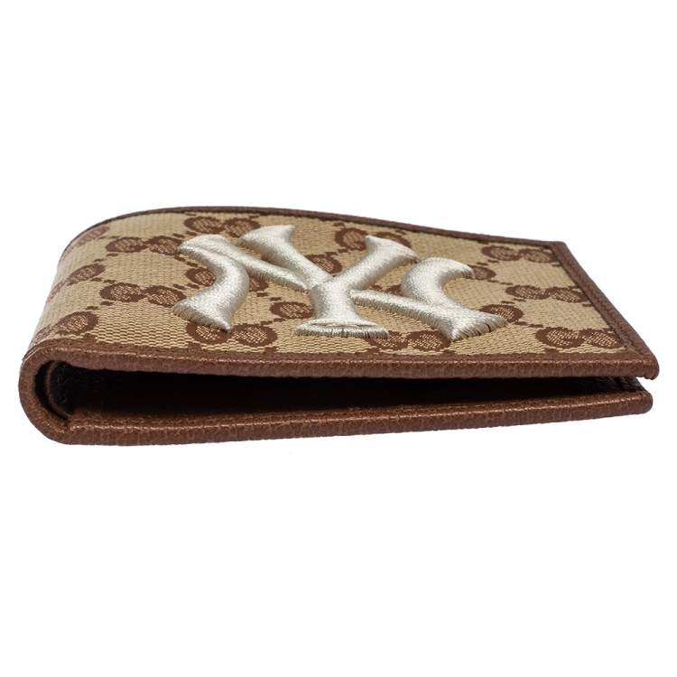 Pre Owned Gucci Beige/Brown GG Canvas New York Yankees Patch Bifold Wallet