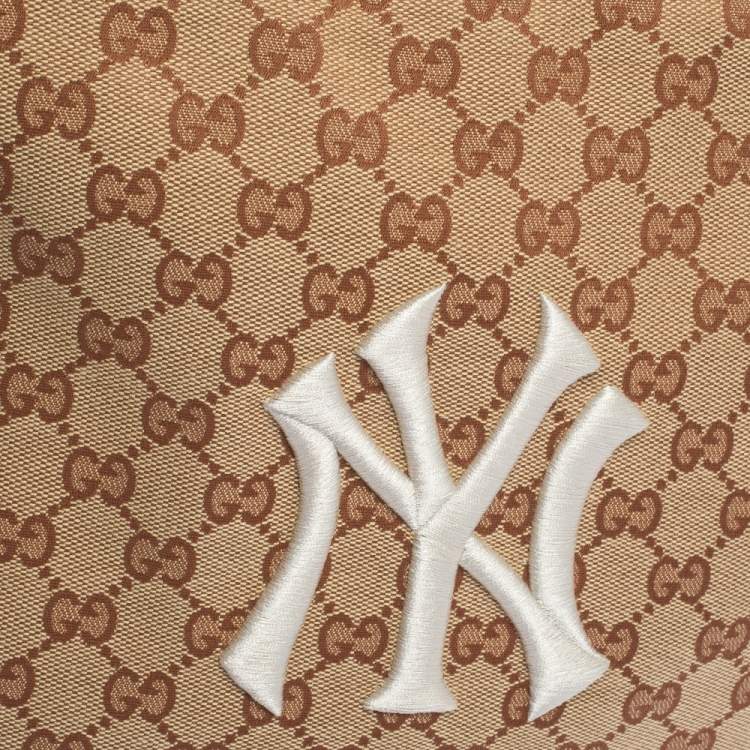 Pre Owned Gucci Beige GG Canvas Medium NY Yankees Backpack 