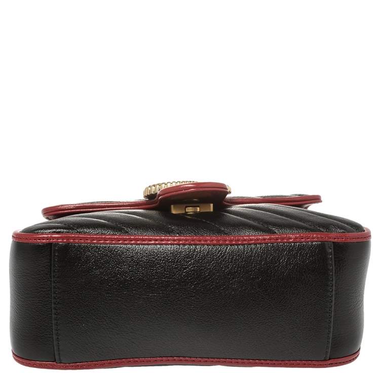 Pre Owned Gucci Black Diagonal Quilt Leather Mini GG Marmont Torchon Top Handle Bag
