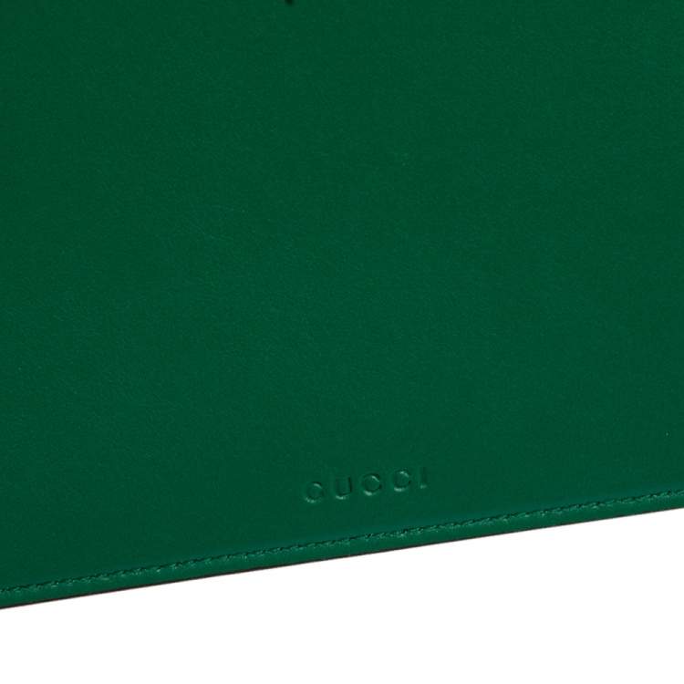 Pre Owned Gucci Green Leather L'Aveugle Par Amour Pouch