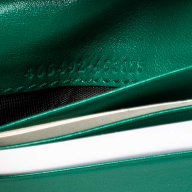 Pre Owned Gucci Green Matelassé Leather GG Marmont Card Case