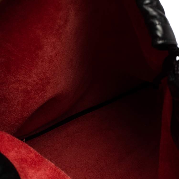 مملوكة مسبقًا Gucci Red Leather Logo Drawstring Backpack