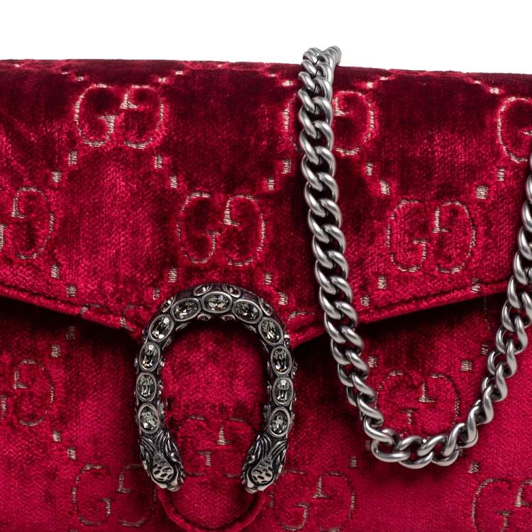 مملوكة مسبقًا Gucci Red GG Velvet Mini Dionysus Wallet On Chain