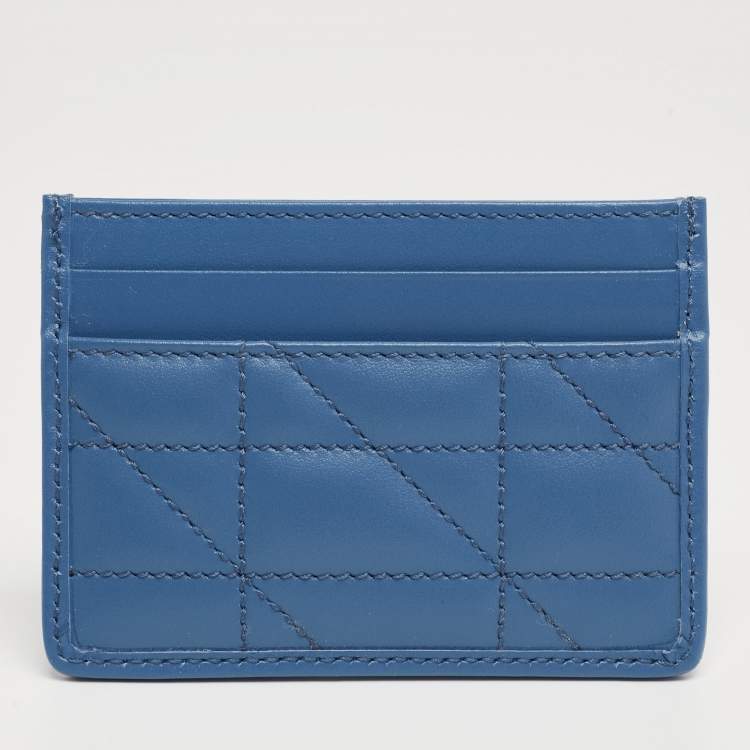 Pre Owned Gucci Blue Quilted Leather GG Marmont Card Holder