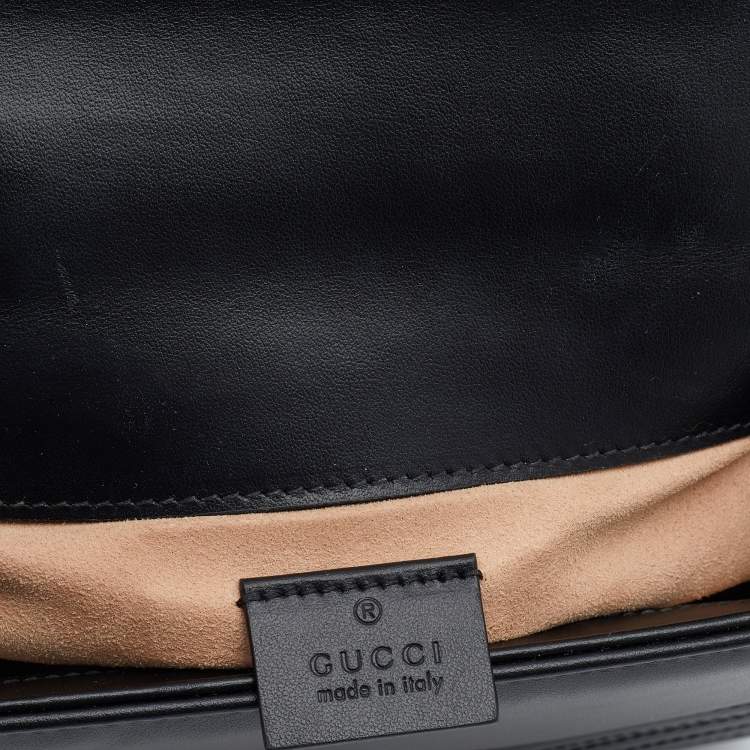مملوكة مسبقًا Gucci Black Matelassé Leather Mini GG Marmont Top Handle Bag