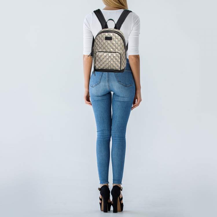 Gucci, Bags, Gucci Supreme Monogram Bees Print Backpack