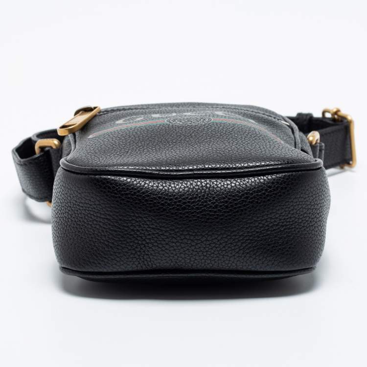 Pre Owned Gucci Black Leather Logo Print Messenger Bag 
