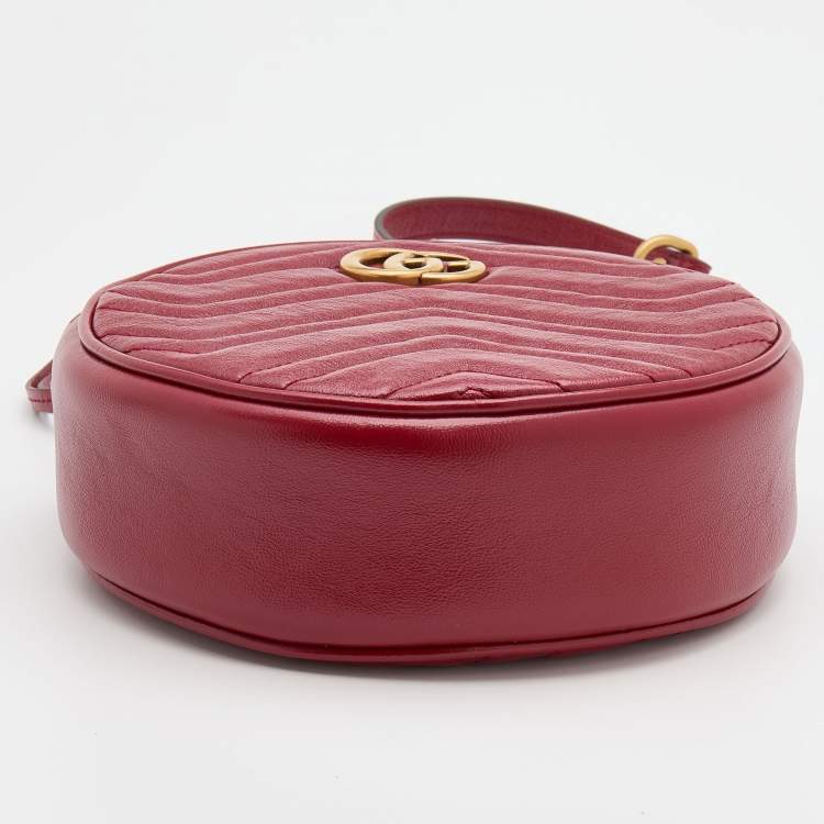 Pre Owned Gucci Red Matelassé Leather Mini GG Marmont Round Shoulder Bag