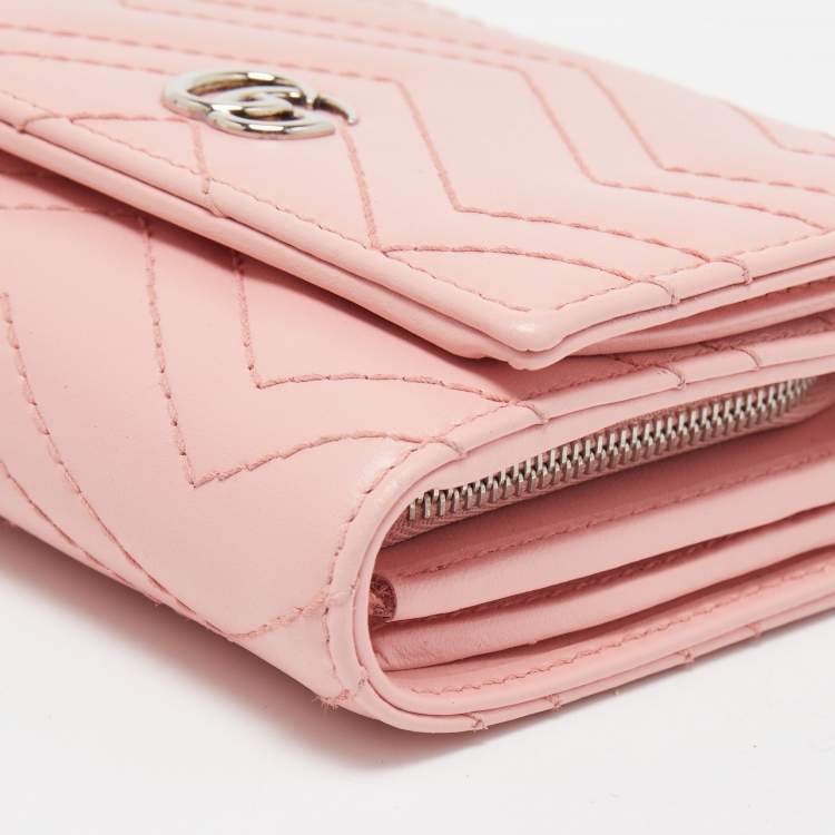 Pre Owned Gucci Pink Matelasse Leather GG Marmont Compact Wallet