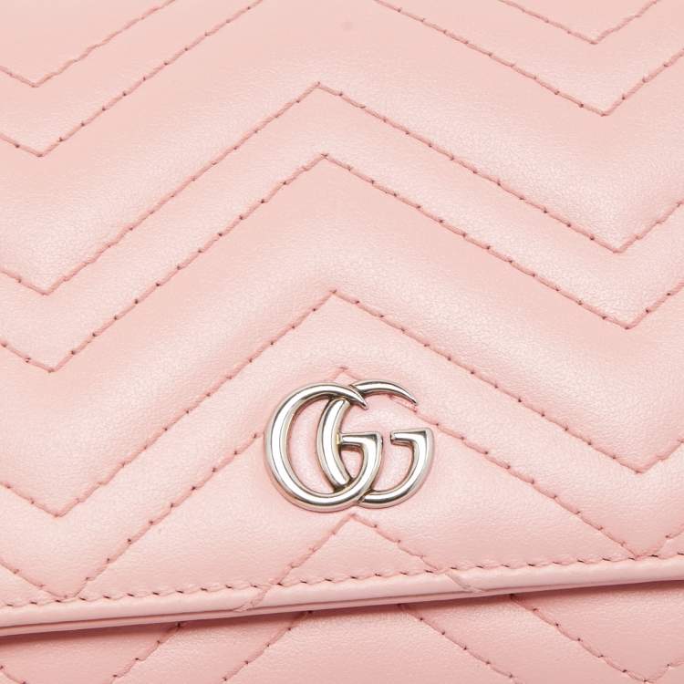 Pre Owned Gucci Pink Matelasse Leather GG Marmont Compact Wallet