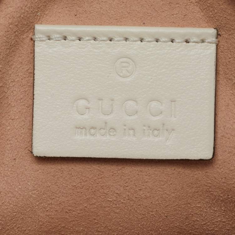 Pre Owned Gucci Off White Matelasse Leather GG Marmont Round Coin Purse
