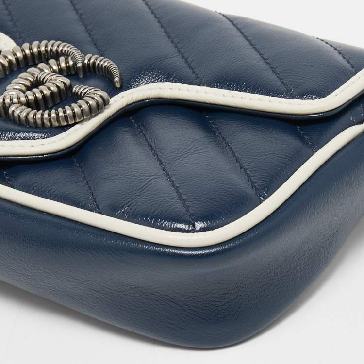 Pre Owned Gucci Dark Blue/White Diagonal Matelassé Leather Super Mini Torchon GG Marmont Bag