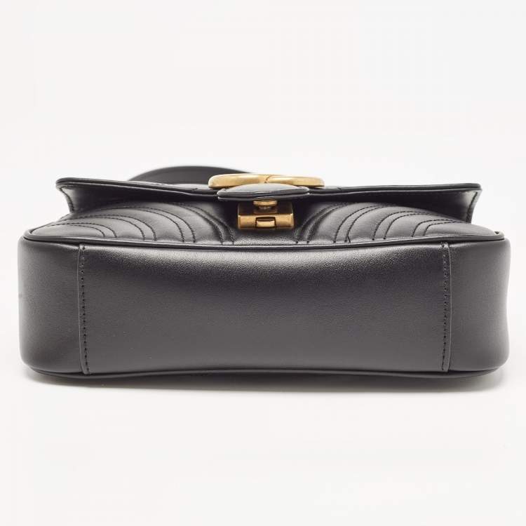 Pre Owned Gucci Black Matelassé Leather Mini GG Marmont Shoulder Bag