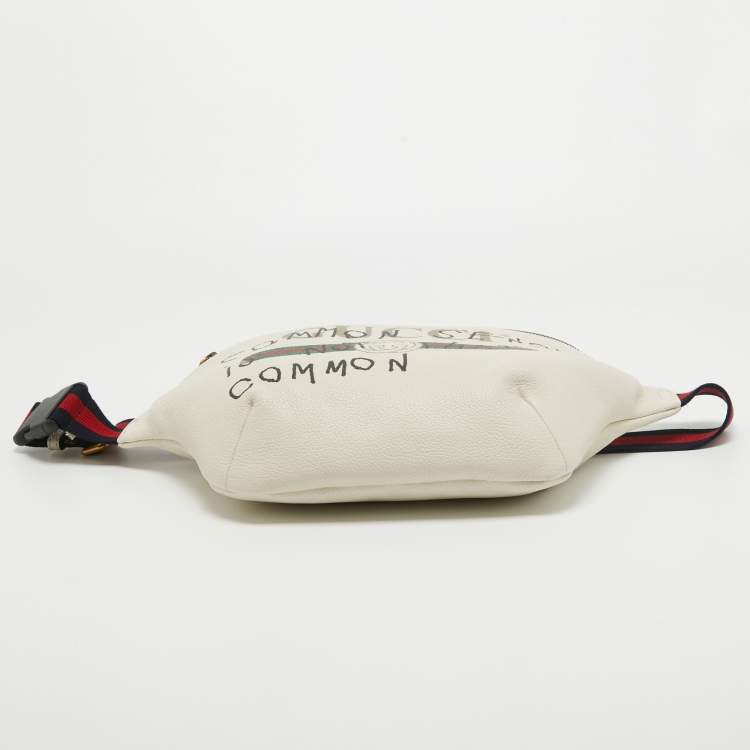 Pre Owned Gucci Cream Pebbled Leather Logo Web Belt Bag