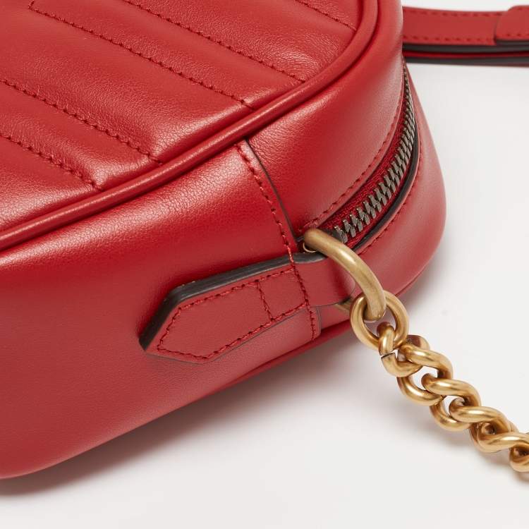 Pre Owned Gucci Red Matelassé Leather Small GG Marmont Shoulder Bag