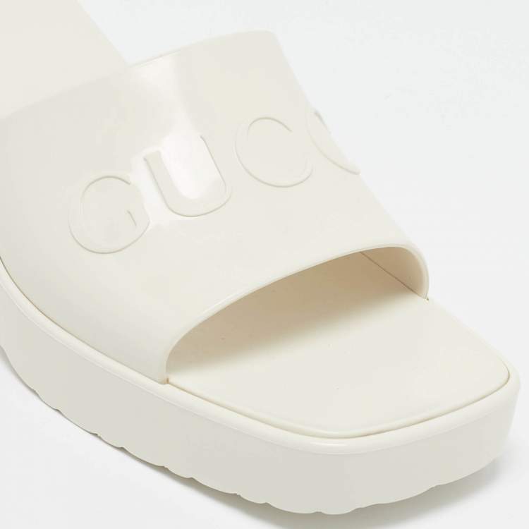 Pre Owned Gucci White Rubber Embossed Logo Block Heel Slide Sandals Size 40