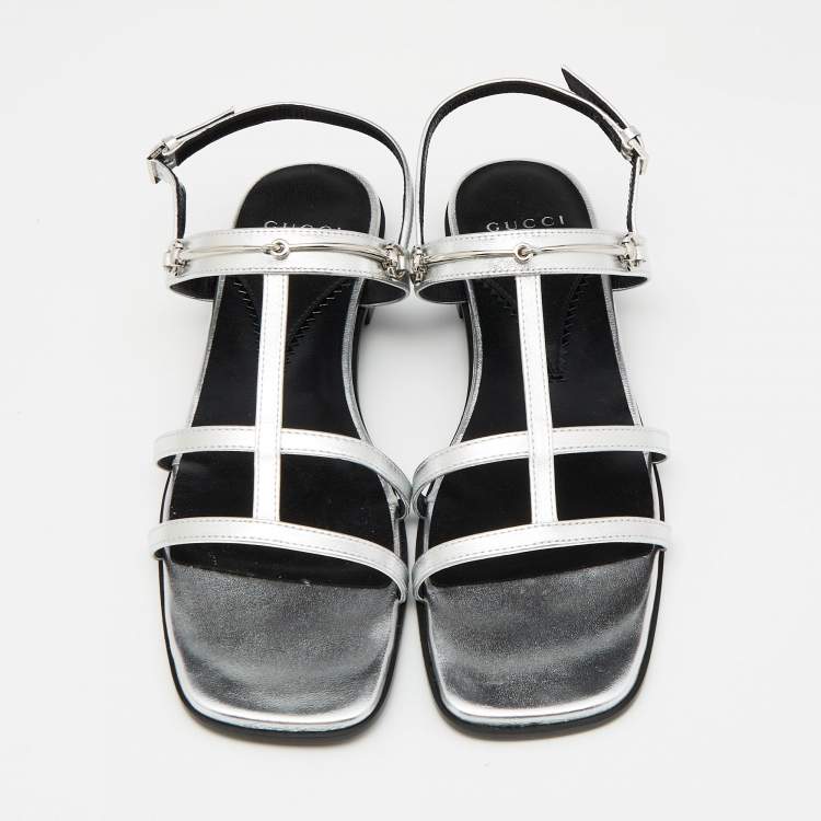 Pre Owned Gucci Silver Leather Divine Flat Sandals Size 38