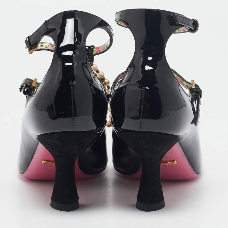 Pre Owned Gucci Black Patent Leather Pearl Embellished T Strap Pumps Size 35