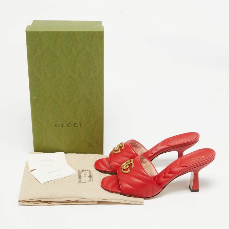 Pre Owned Gucci Red Quilted Leather GG Marmont Slide Sandals Size 40