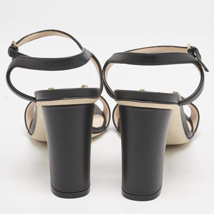 مملوكة مسبقًا Gucci Black Leather Horsebit  Open Toe  Ankle Strap Sandals Size 37.5