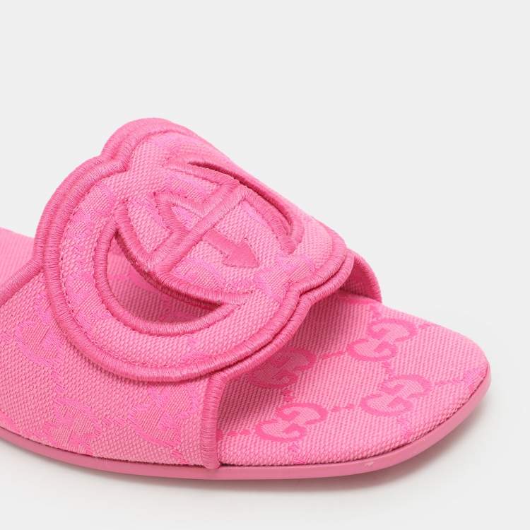 Pre Owned Gucci Pink interlocking G Canvas Flat Slides Size 36