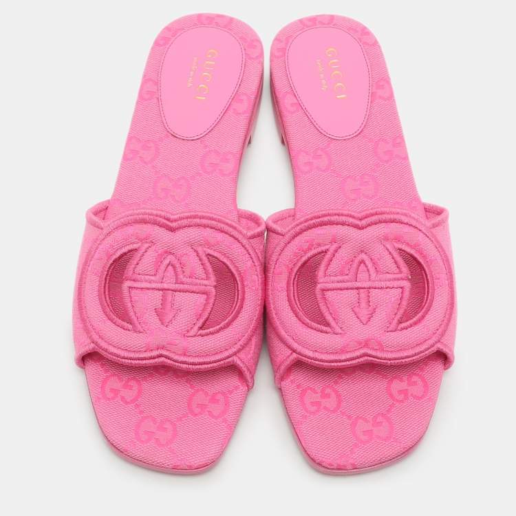 Pre Owned Gucci Pink interlocking G Canvas Flat Slides Size 36