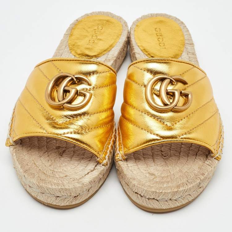 Pre Owned Gucci Metallic Gold Leather GG Marmont Pilar Espadrille Flat Slide Sandals Size 35