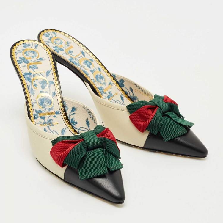 Pre Owned Gucci Cream/Black Leather Web Bow Pointed-Toe Mules Size 38.5