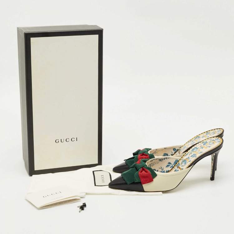 Pre Owned Gucci Cream/Black Leather Web Bow Pointed-Toe Mules Size 38.5