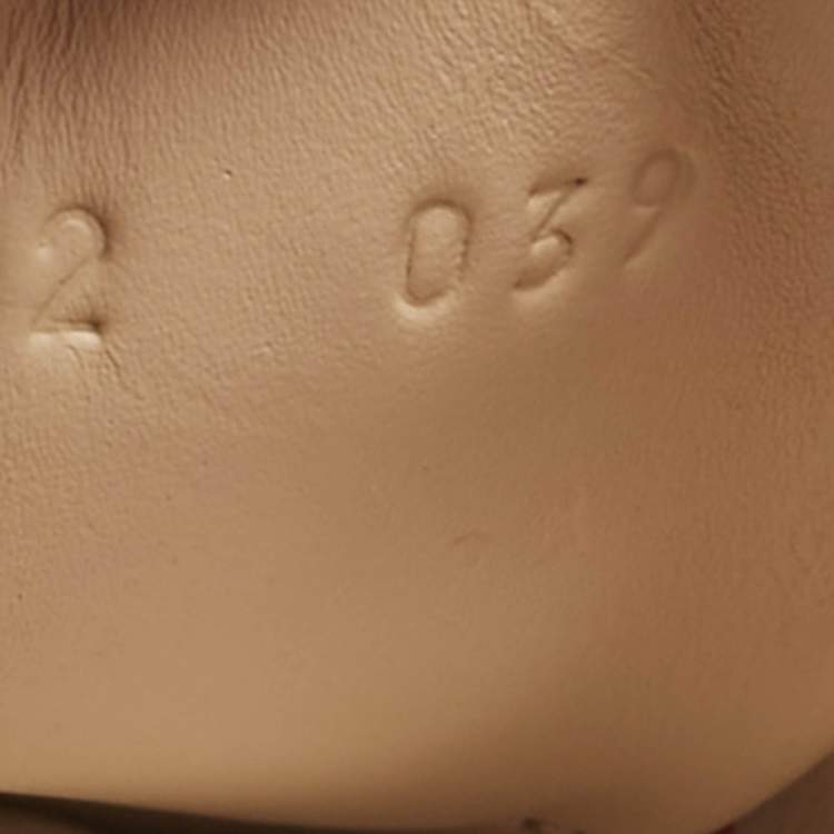Pre Owned Gucci Beige/Brown GG Supreme Canvas Ace Sneakers Size 42
