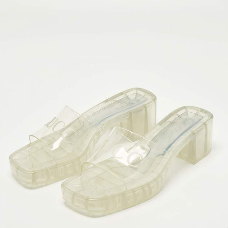 Pre Owned Gucci Embossed Logo Size 40 Transparent Rubber Slide Sandals