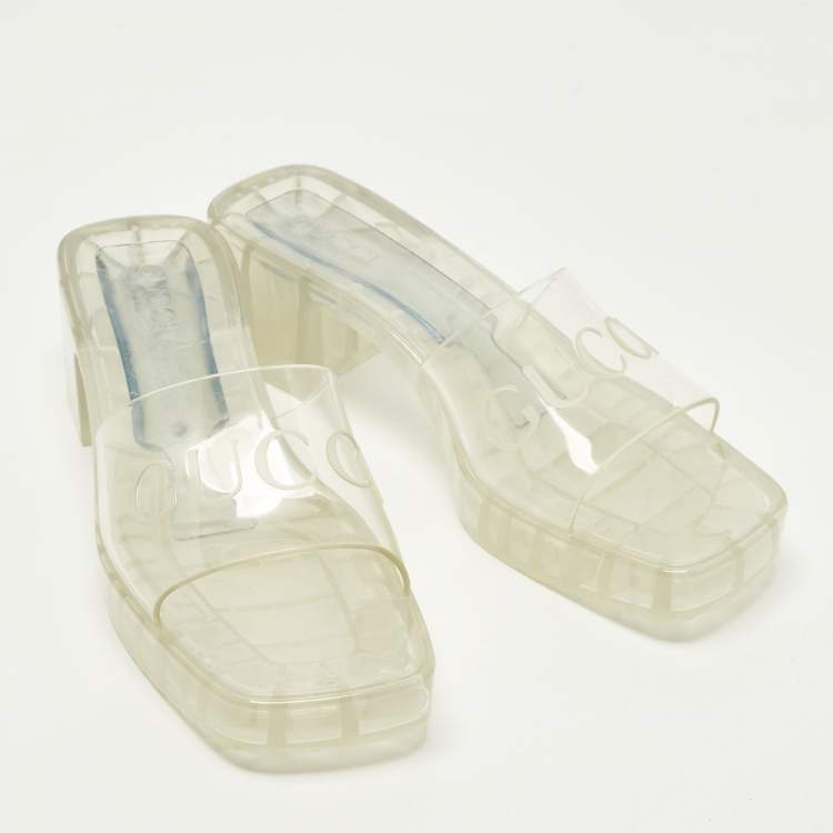 Pre Owned Gucci Embossed Logo Size 40 Transparent Rubber Slide Sandals