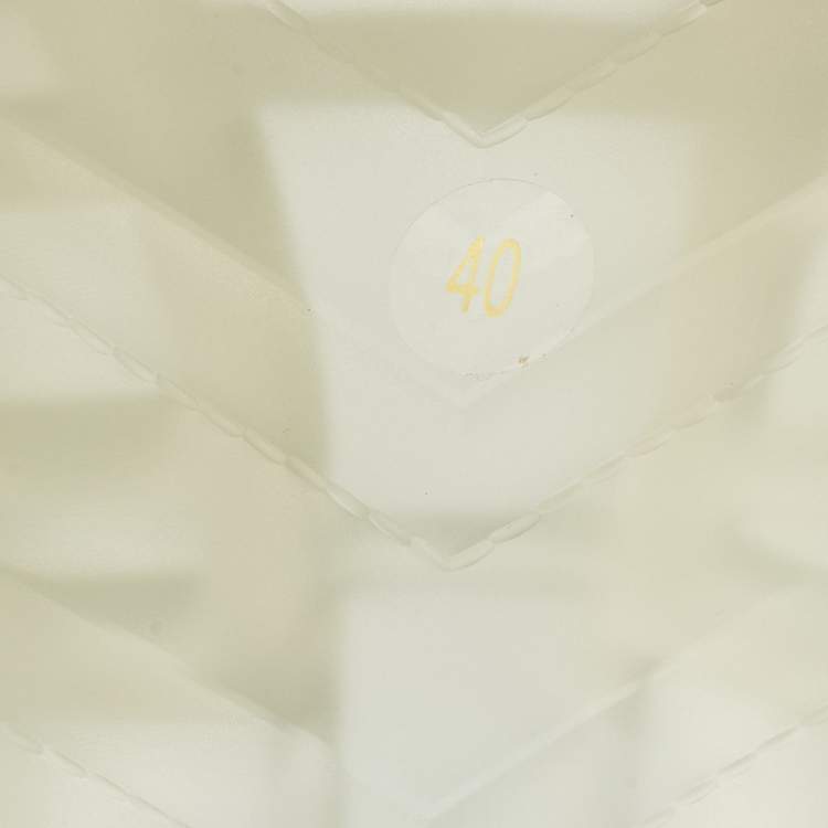 Pre Owned Gucci Embossed Logo Size 40 Transparent Rubber Slide Sandals