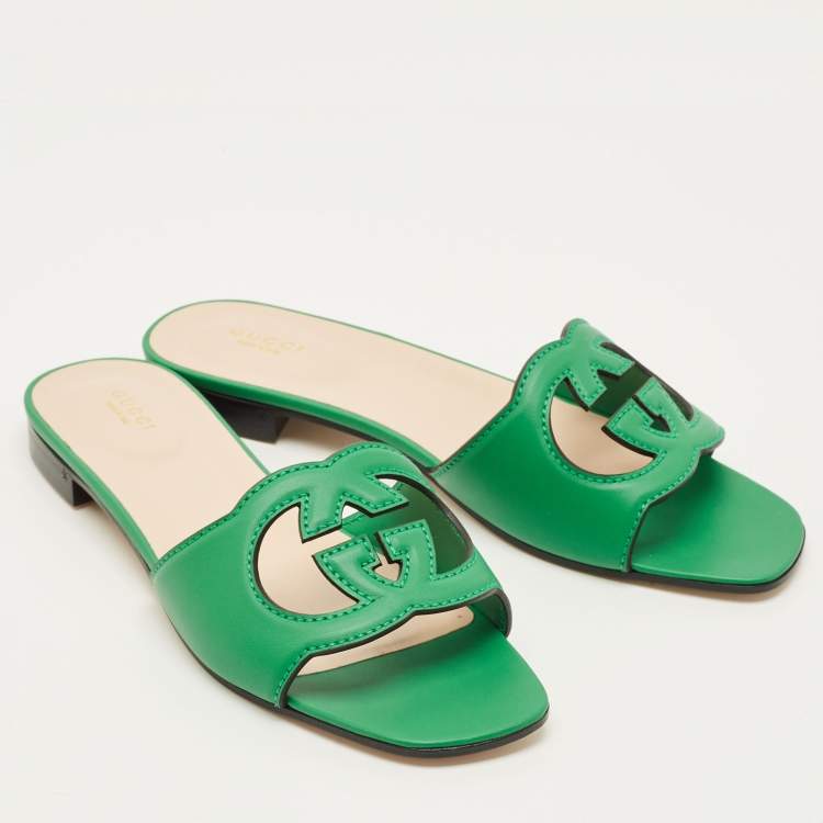 Pre Owned Gucci Interlocking G Size 41.5 Green Leather Flat Slides