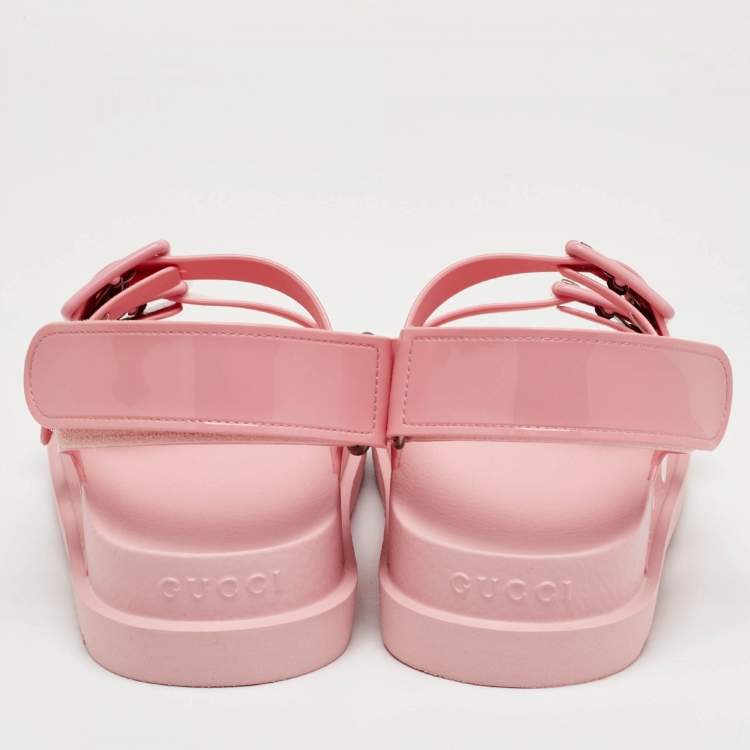 مملوك ة مسبقًا Gucci Mini Double G Size 39 Pastel Pink Rubber Flat Sandals