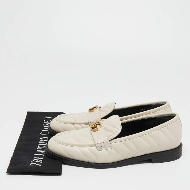 مملوكة مسبقًا Gucci Cream Matelasse Leather GG Marmont Loafers Size 38