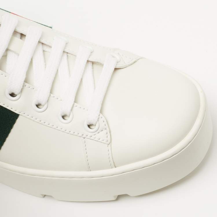 مملوكة مسبقًا Gucci White Leather Embroidered Bee Ace Platform Sneakers Size 39