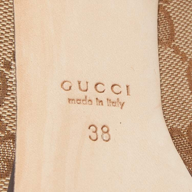 Pre Owned Gucci Beige/Brown GG Canvas Hollywood Horsebit Peep Toe Pumps Size 38