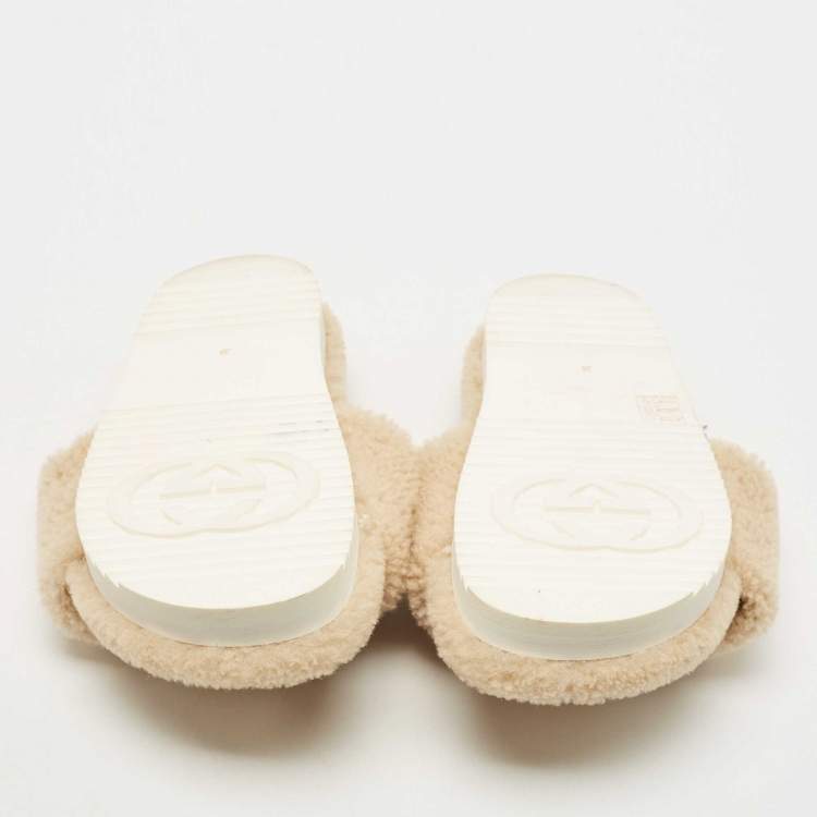 Pre Owned Gucci Beige Shearling Fur Interlocking G Slides Size 38