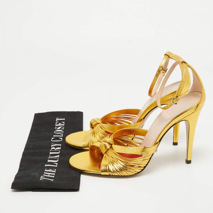 Pre Owned Gucci Metallic Gold Leather Allie Ankle Strap Sandals Size 38.5
